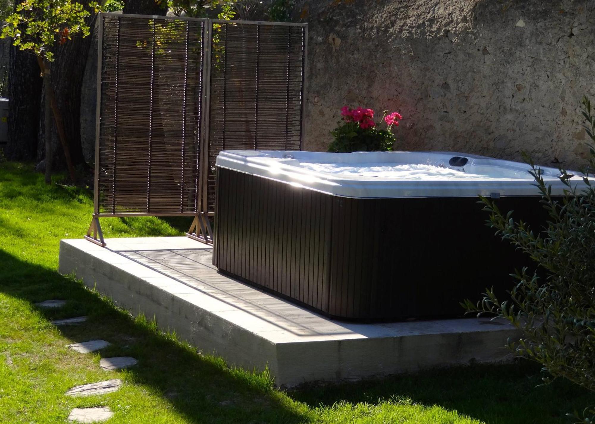 Bed&Breakfast L'Orangerie Carcassonne Exterior foto